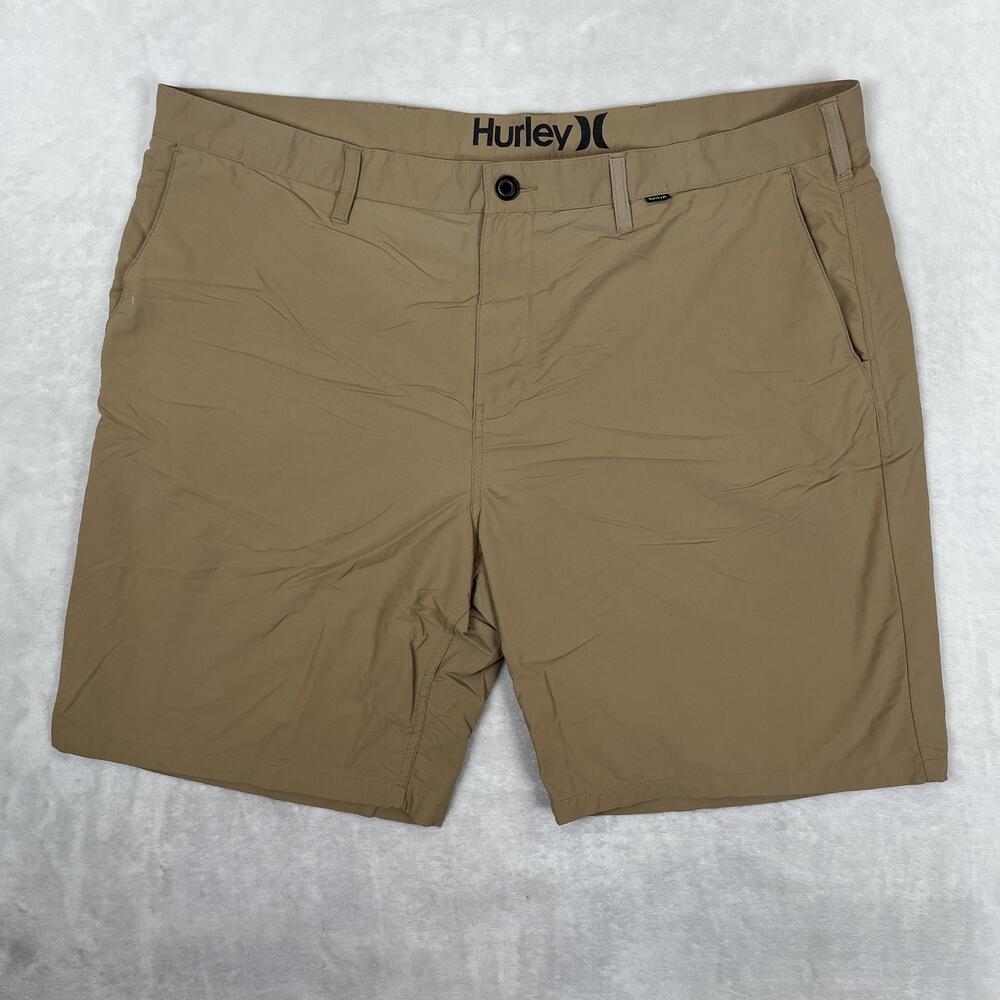 Hurley Shorts Mens 42 Beige Dri-FIT Microfiber Golf Quick Dry 9 Inseam
